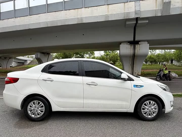 kia K2