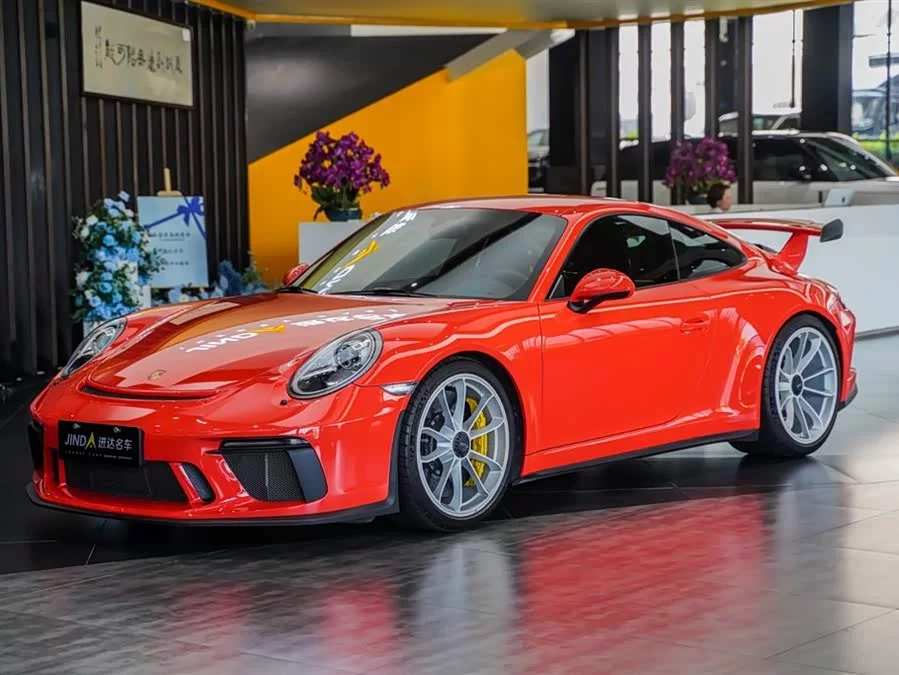 Porsche 911