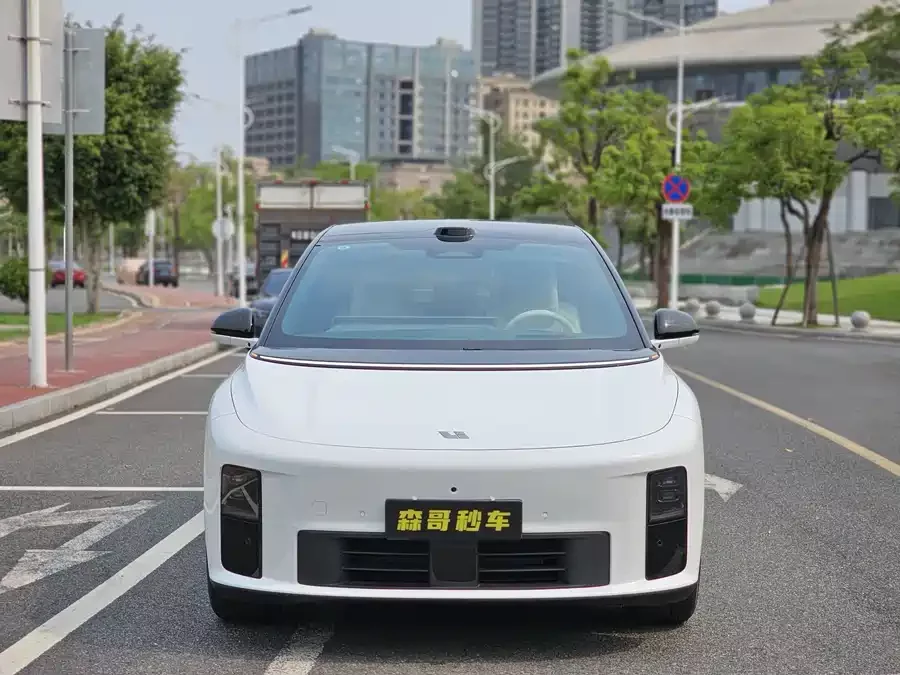 Li Auto i6