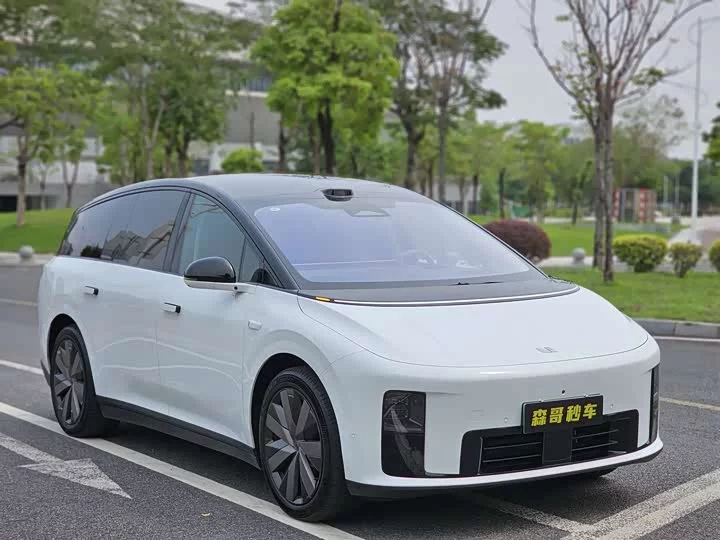 Li Ideal i8