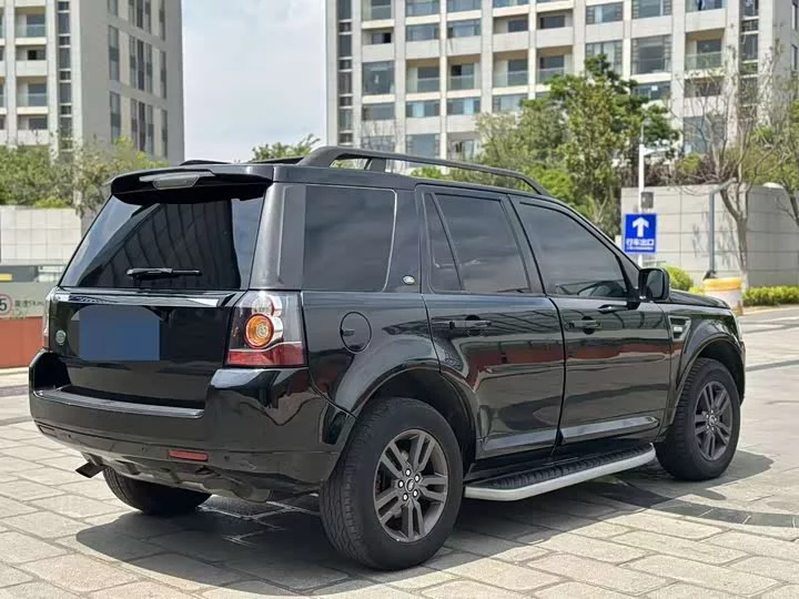 Land Rover Freelander 2