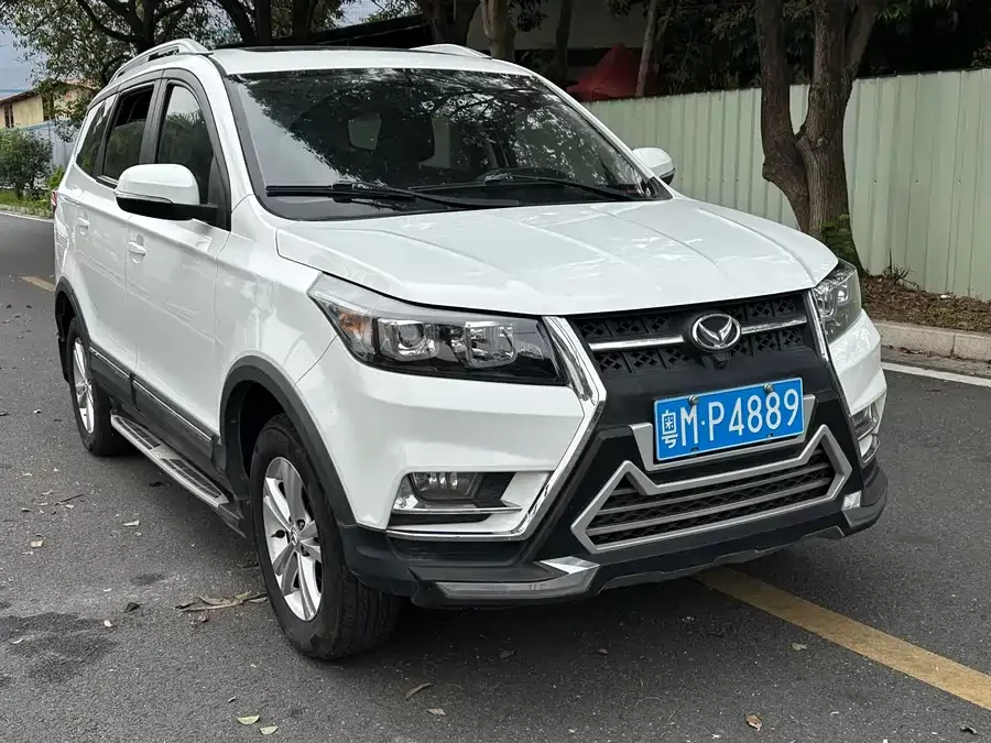 BAIC S3