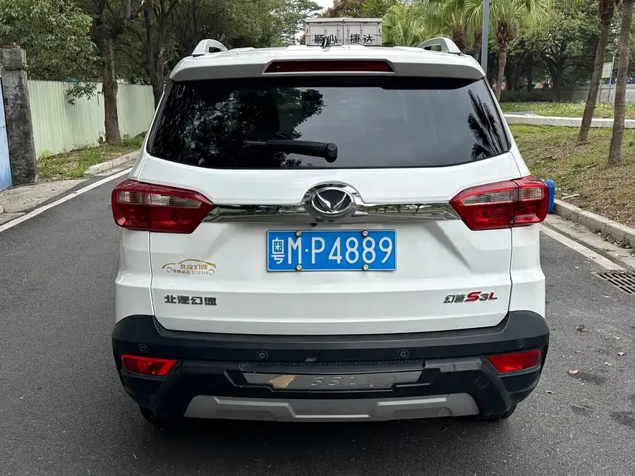 BAIC S3