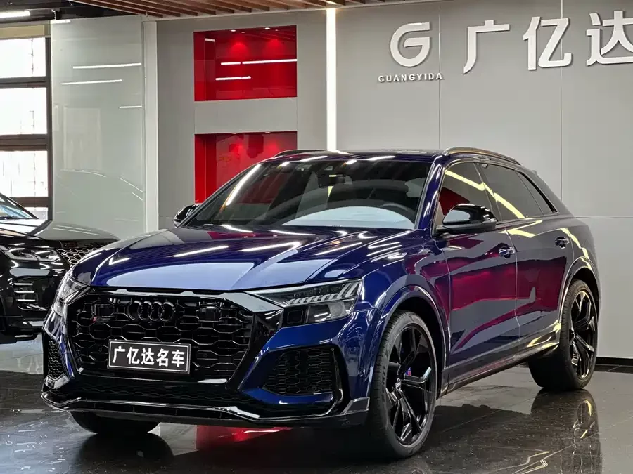 Audi RS Q8
