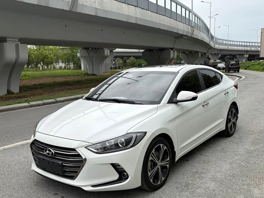 Hyundai elantra