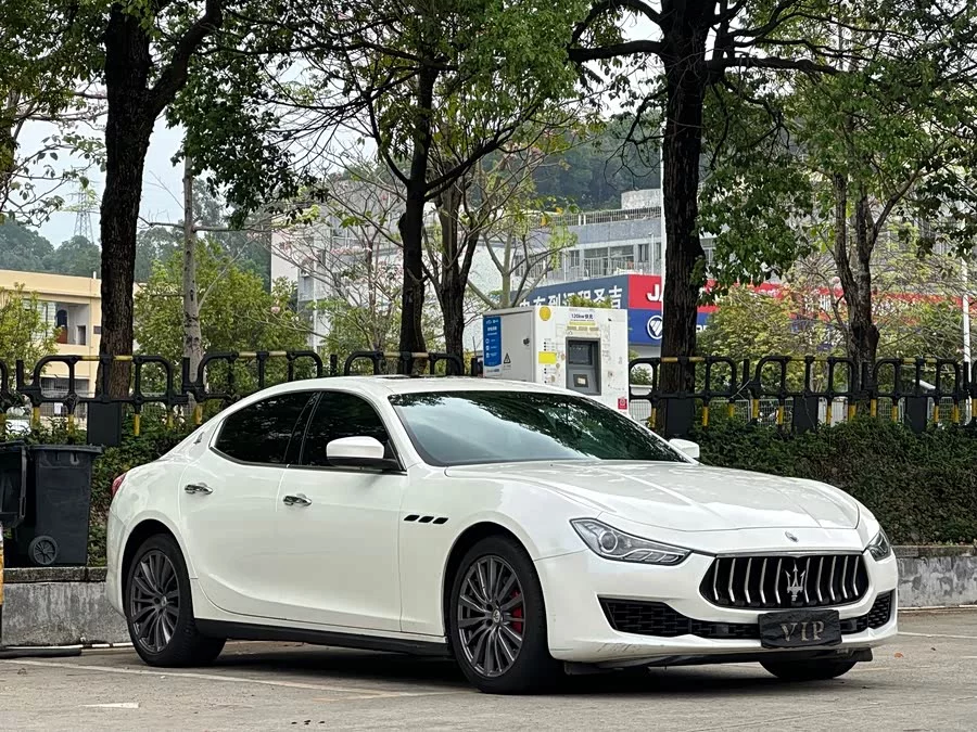 Maserati Ghibli