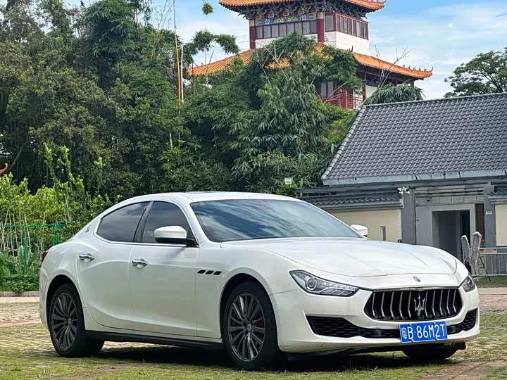 Maserati Ghibli