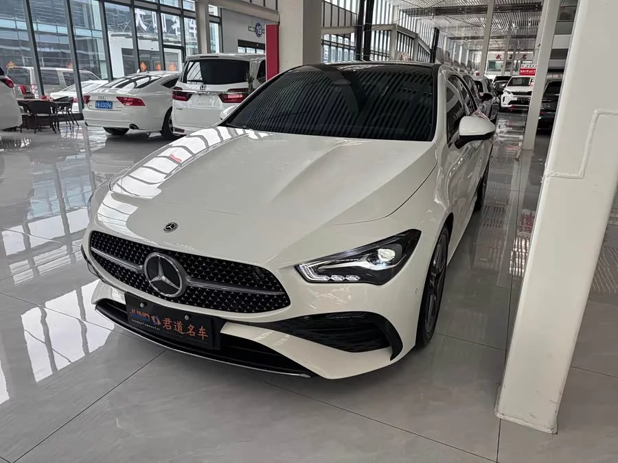 Mercedes-Benz CLA