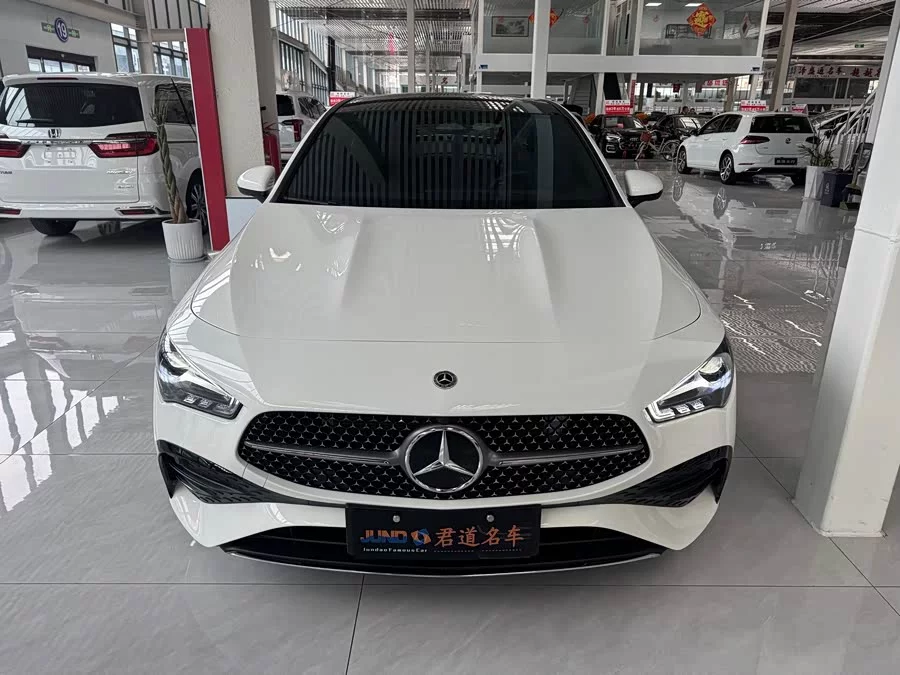 Mercedes-Benz CLA