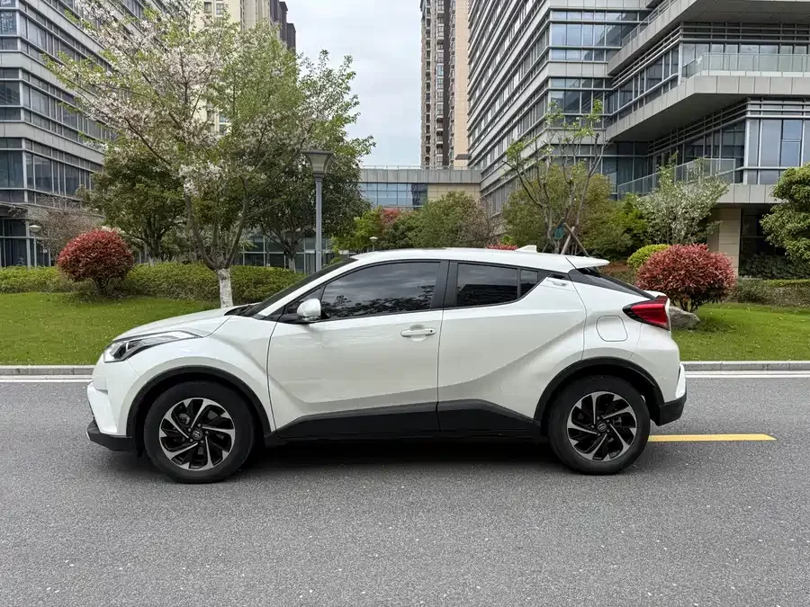 Toyota IZOA