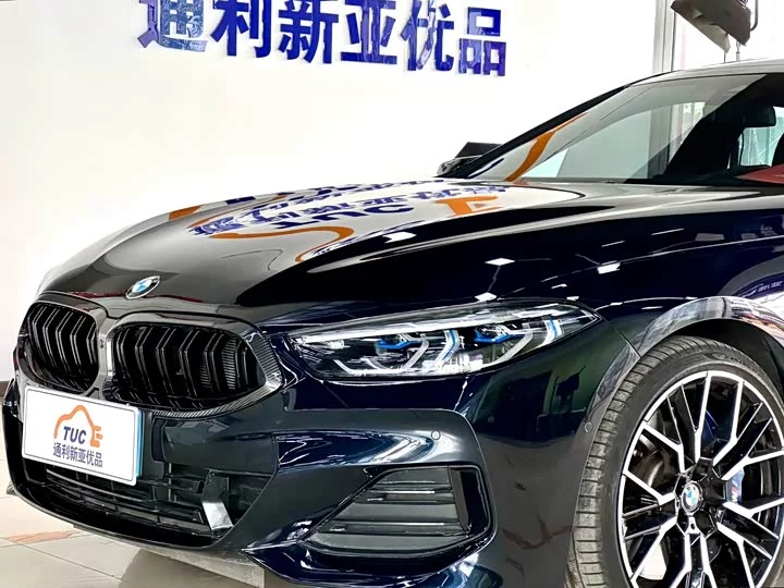 BMW 8 series