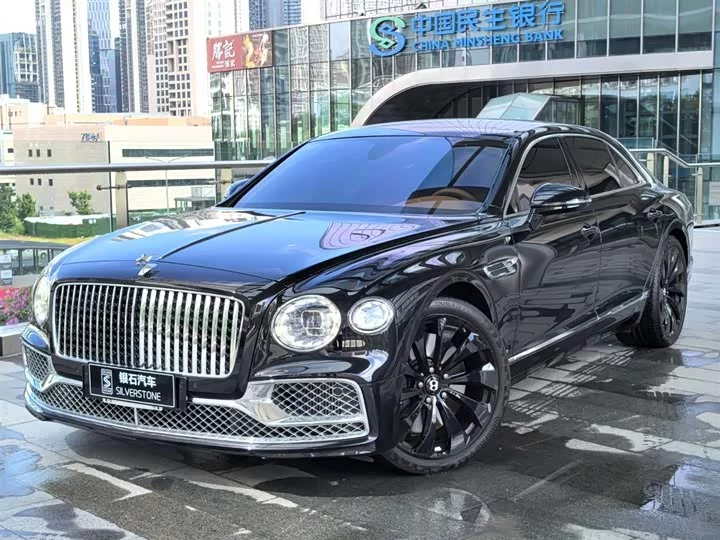 Bentley galloping