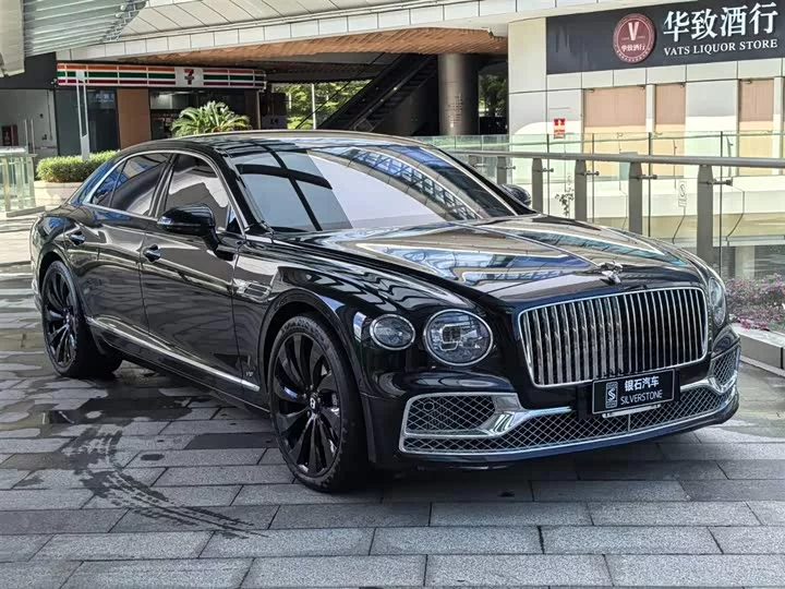 Bentley galloping