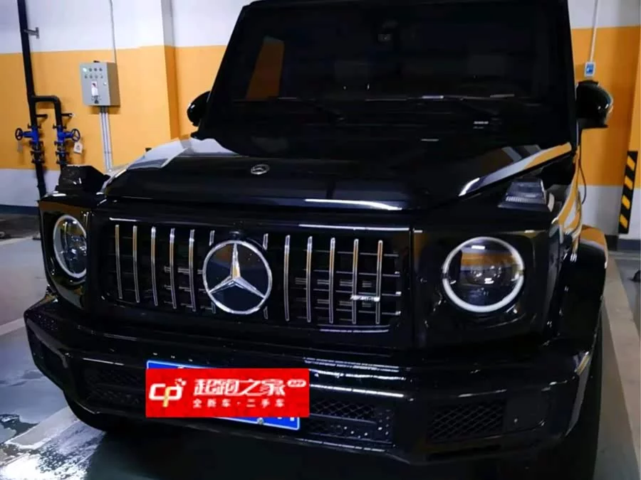 Mercedes Benz G-rated