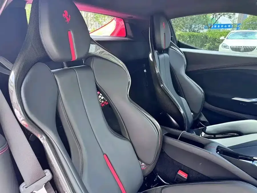 Ferrari 296