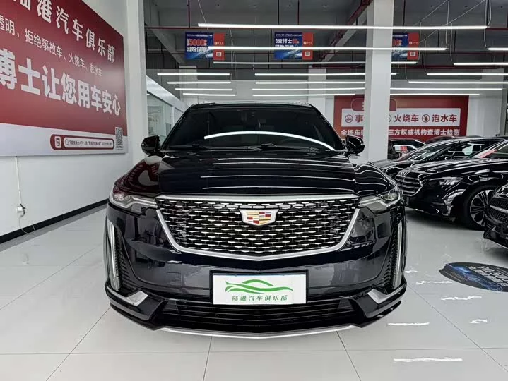 Cadillac XT6