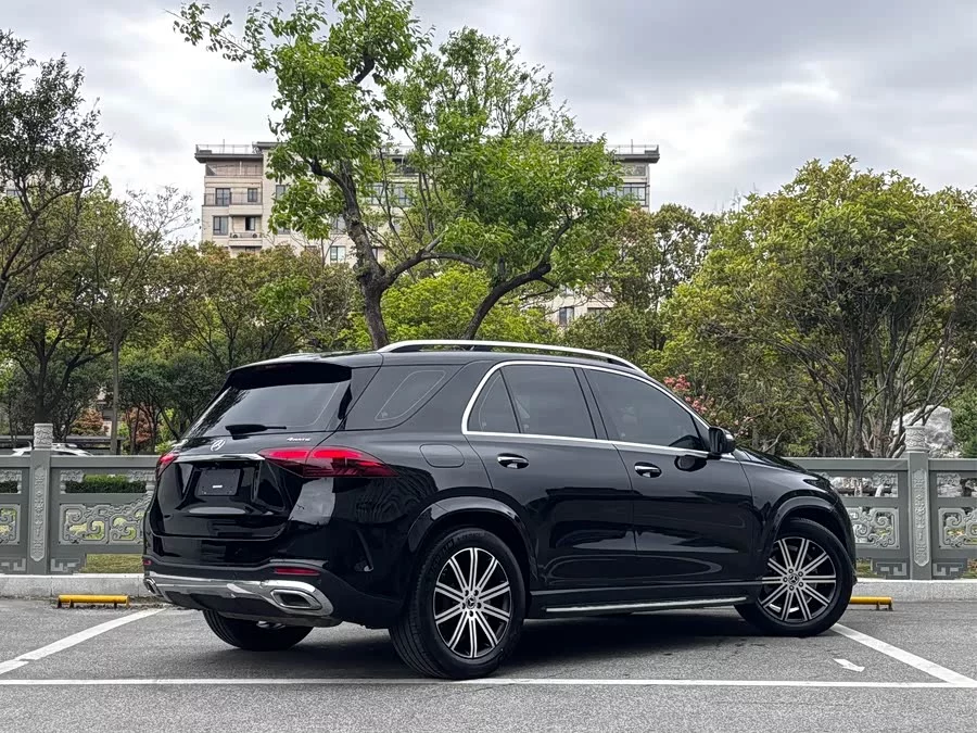 Mercedes Benz GLE (Imported)