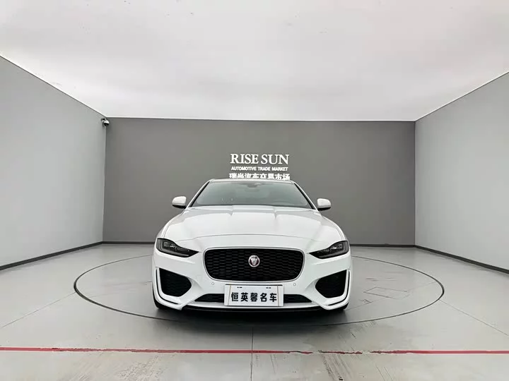 Jaguar XEL
