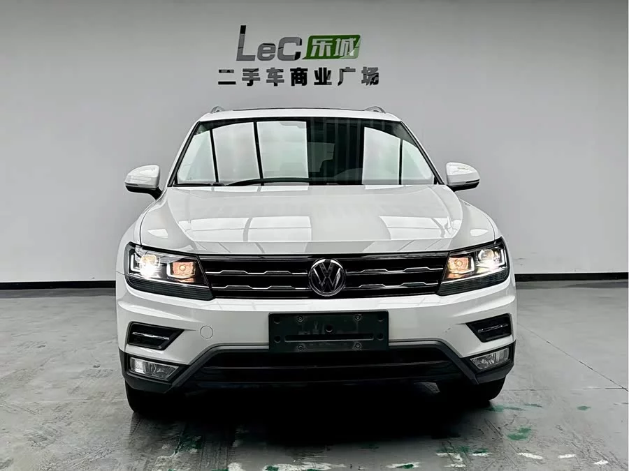 Volkswagen Tiguan L
