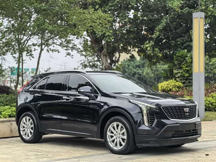 Cadillac XT4