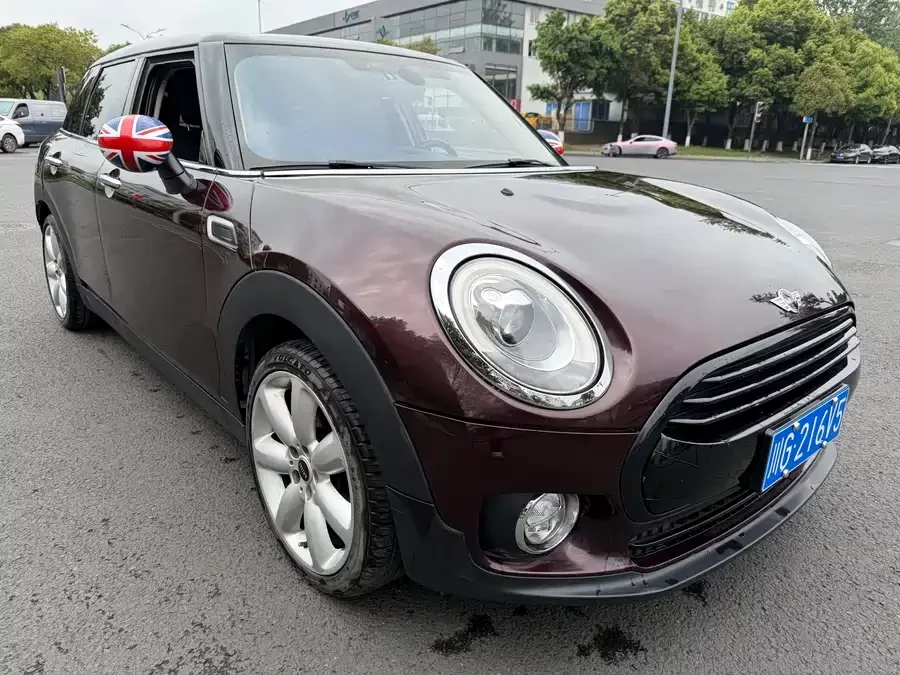 MINI CLUBMAN