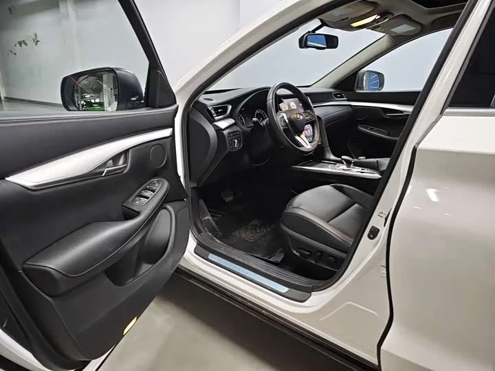 Infiniti QX50