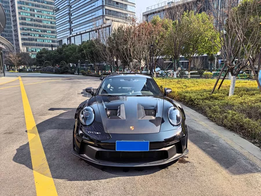 Porsche 911