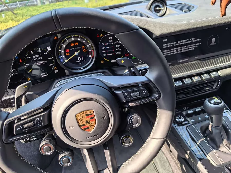 Porsche 911
