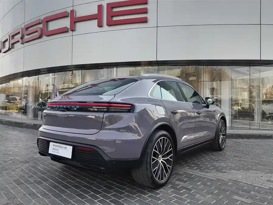 Porsche Macan New Energy