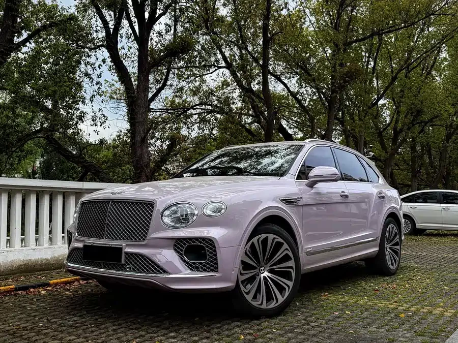 Bentley Bentayga plug-in hybrid