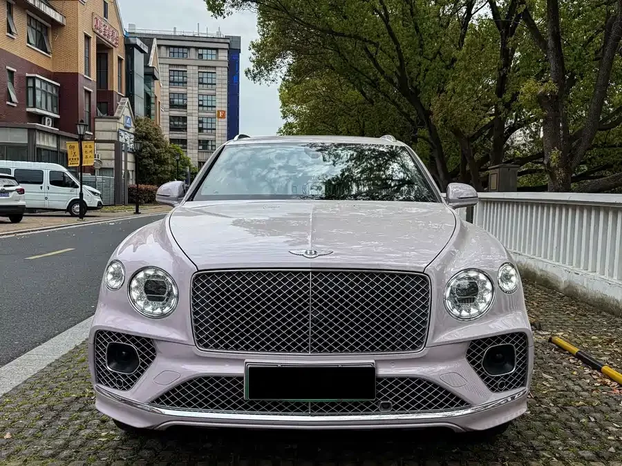 Bentley Bentayga plug-in hybrid