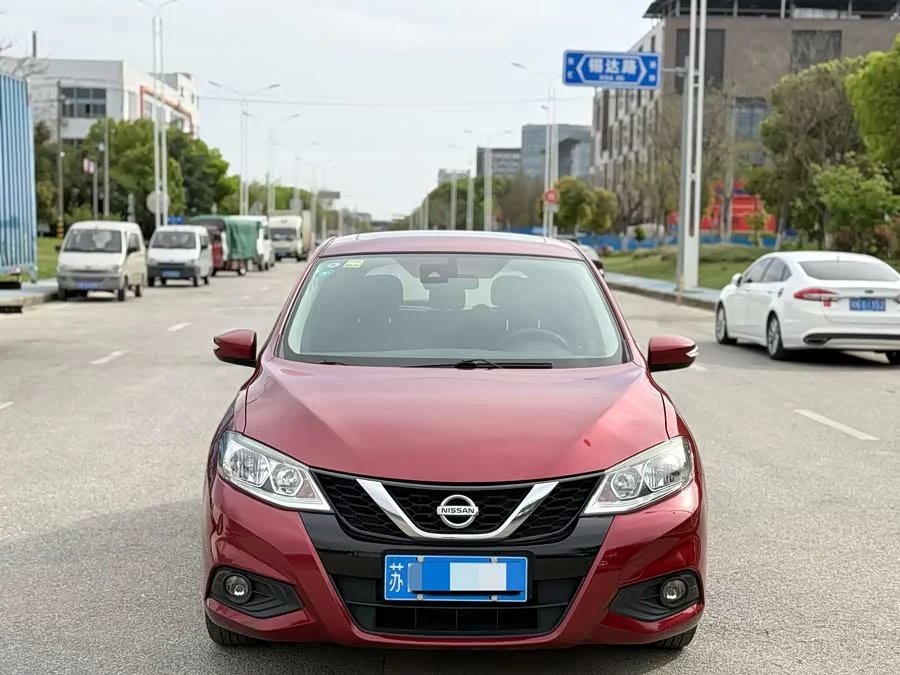 Nissan Tiida