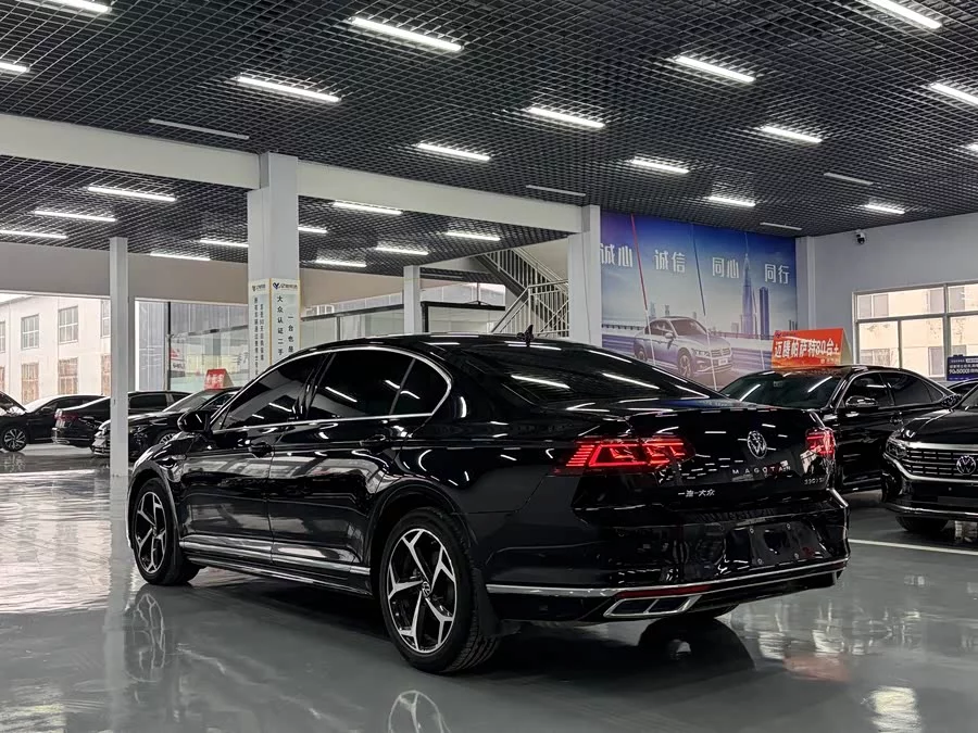 Volkswagen Magotan