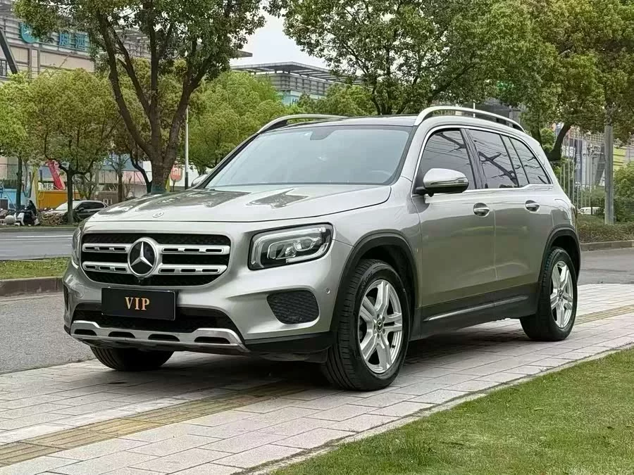 Mercedes Benz GLB