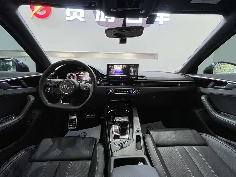 Audi A4L
