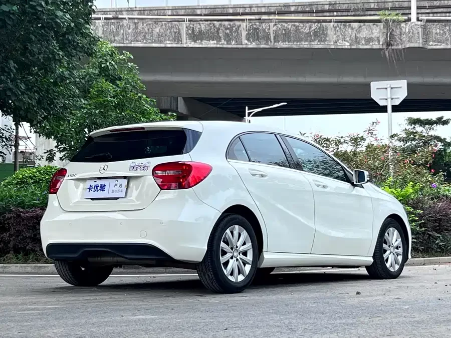 Mercedes-Benz Grade A