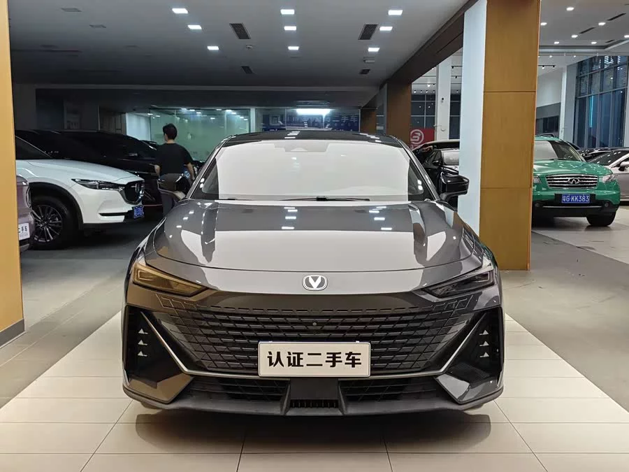 Changan UNI-V