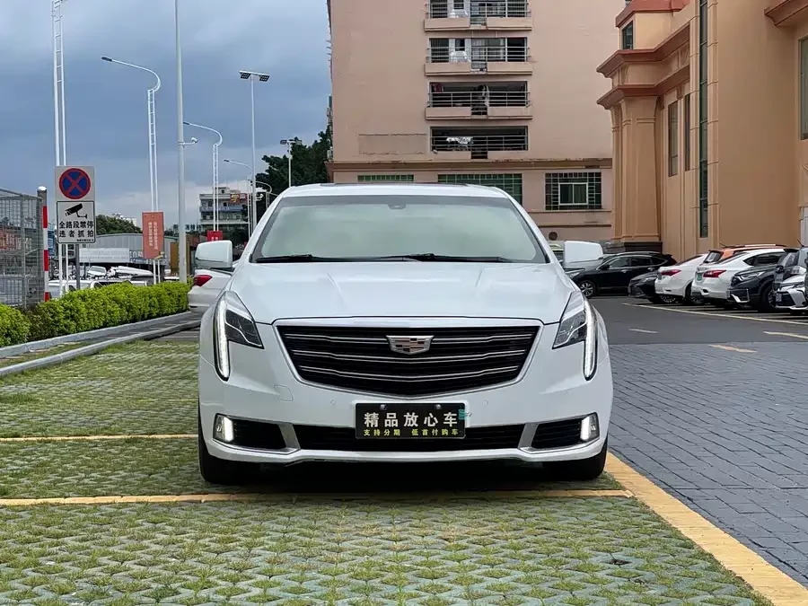 Cadillac XTS