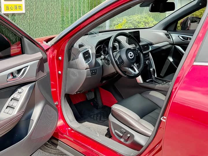 Mazda CX-4