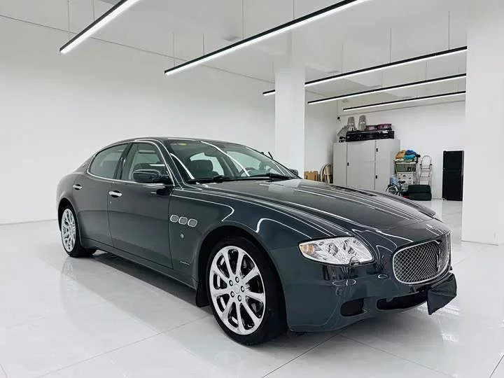 Maserati President