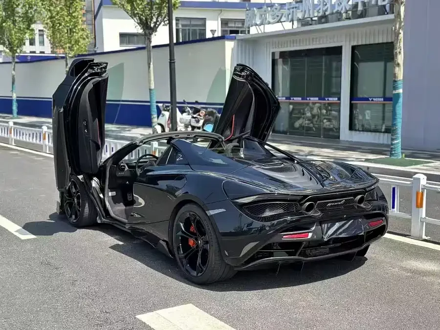 McLaren 720S