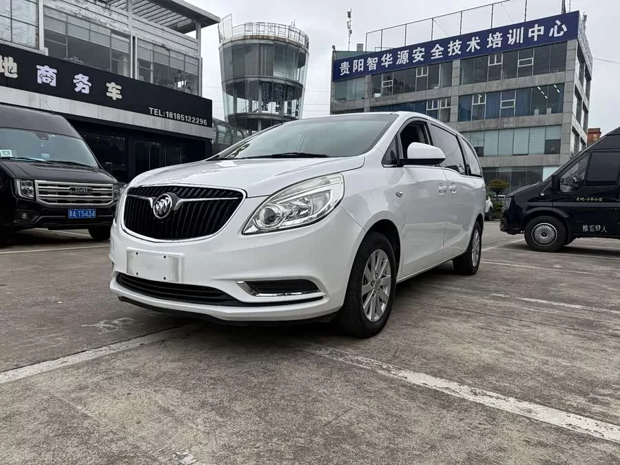 Buick GL8