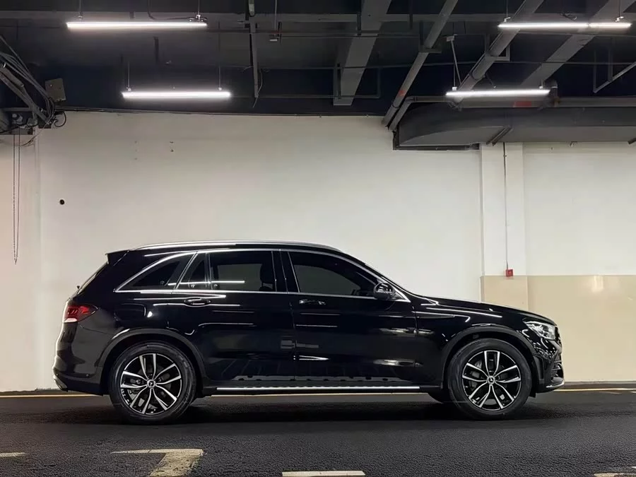 Mercedes Benz GLC