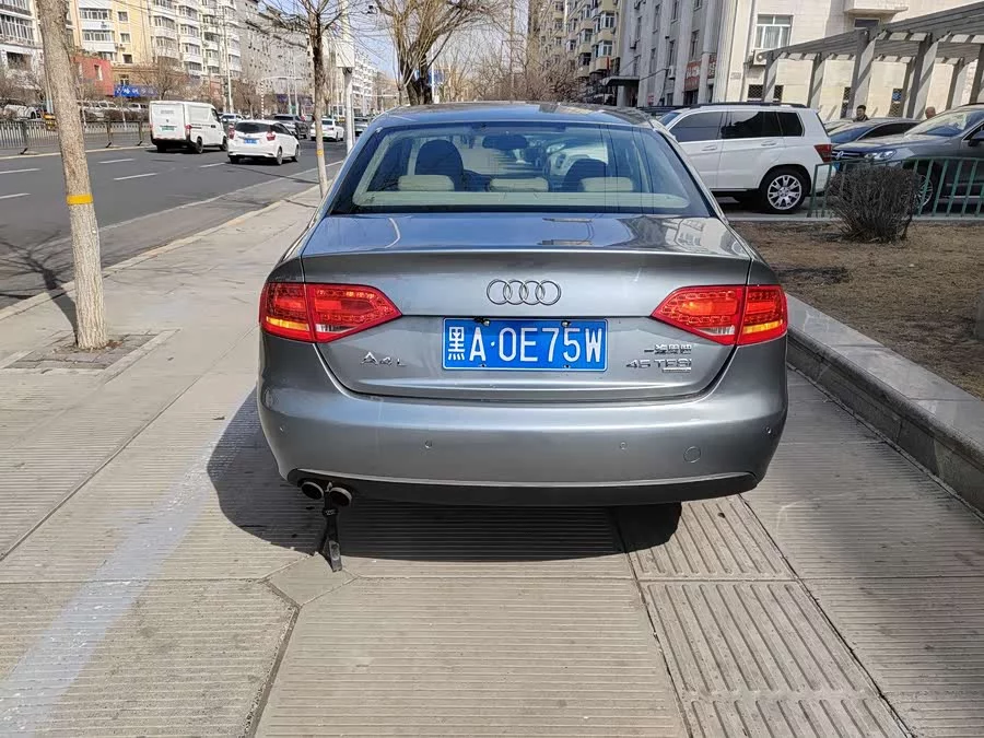 Audi A4L
