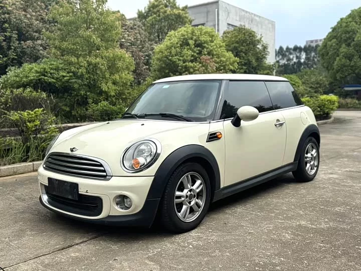 MINI 