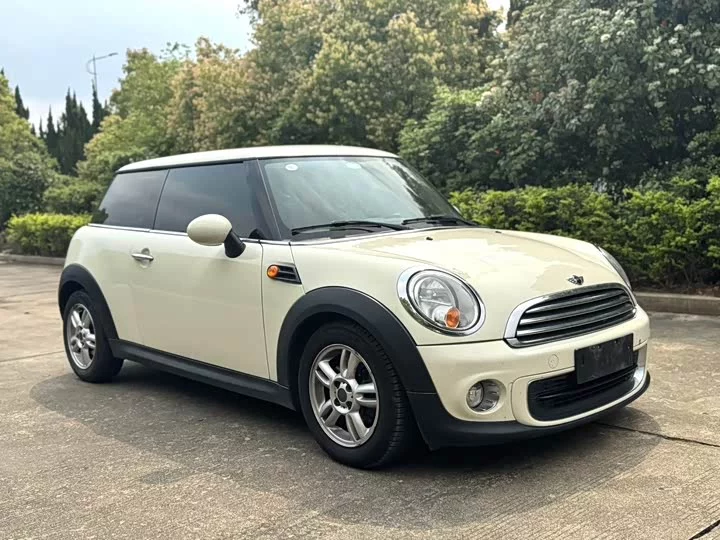 MINI 
