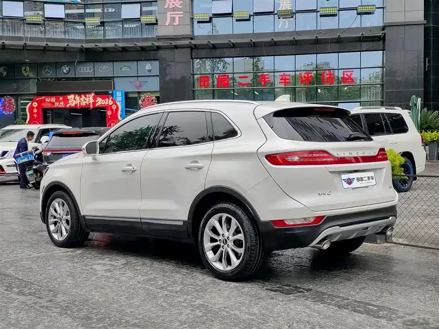 Lincoln MKC