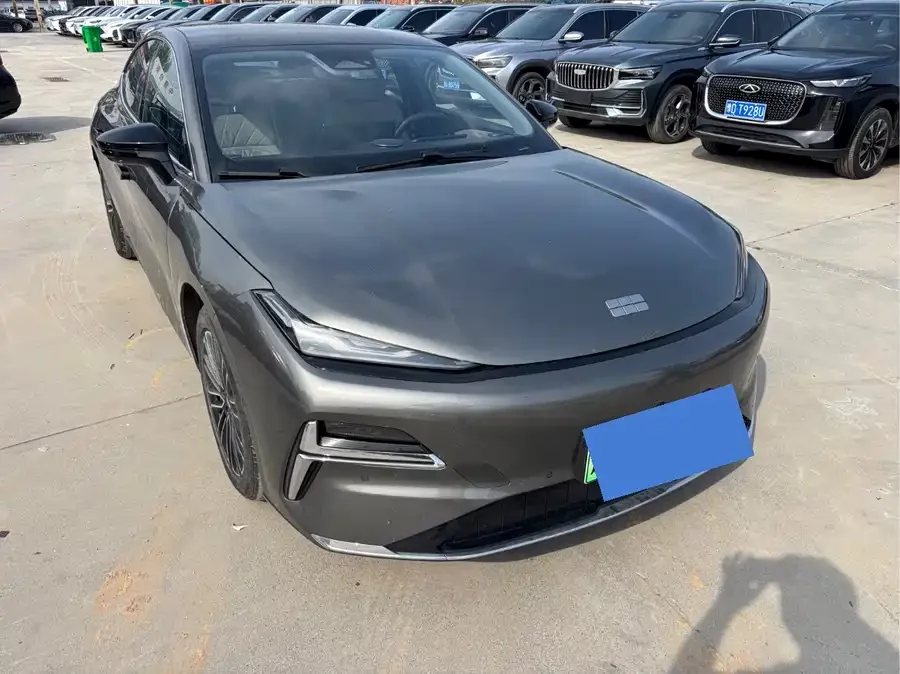 Geely Galaxy Star 8