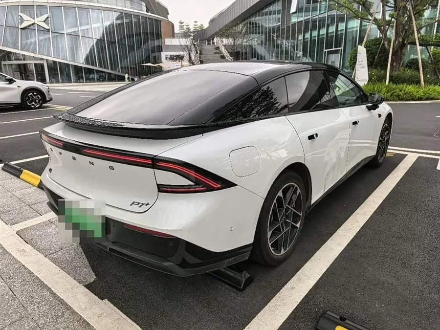 Xpeng P7+
