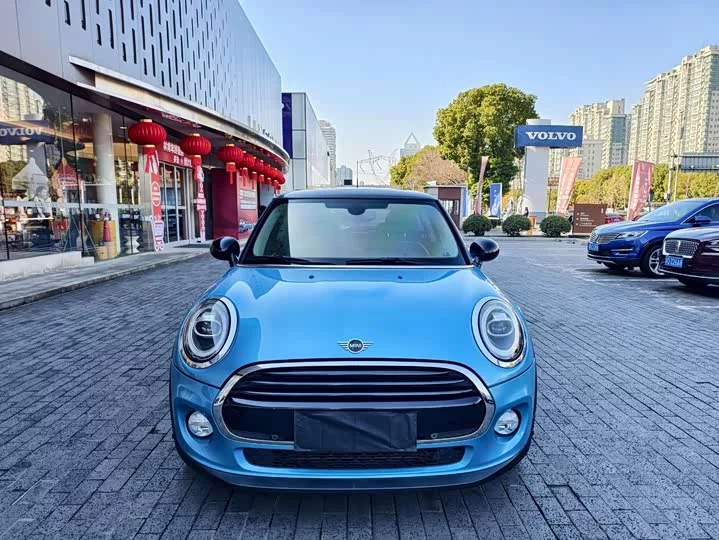 MINI 